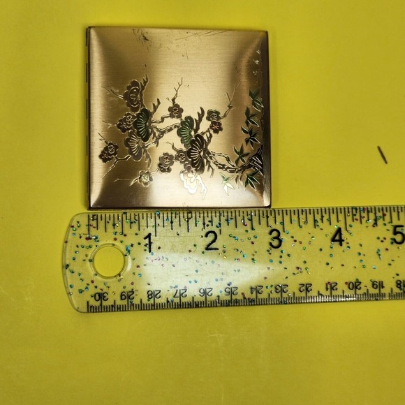 Vintage Elgin American Make-Up Compact Brass Etched Asian Bonsai Tree USA Made - Picture 9 of 12